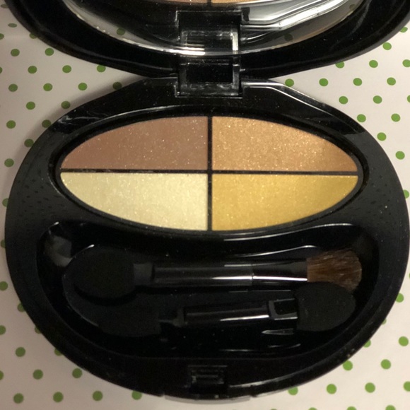 Shiseido Eye Shadow Quad Q12 Wood Tones - Picture 1 of 3